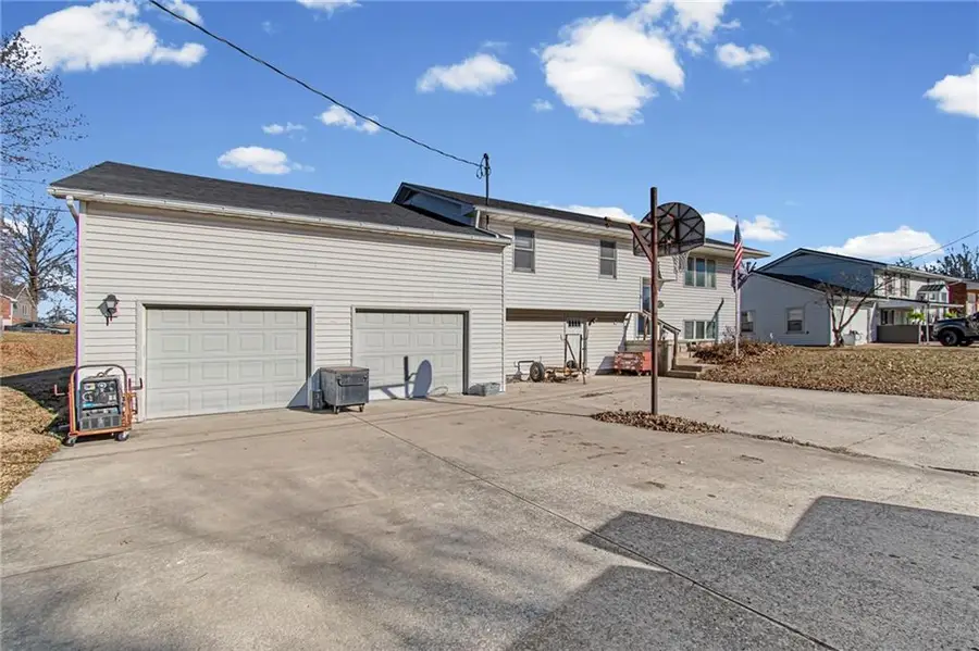 6 W 15th Street, Carrollton, MO 64633 - Image #2