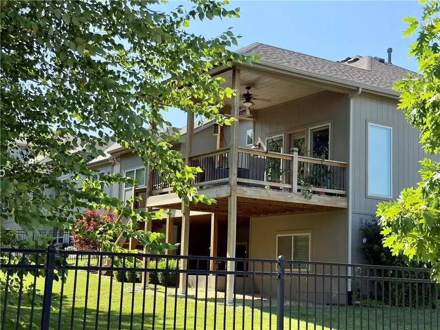 20501 W 112th Terrace, Olathe, KS 66061 - #2