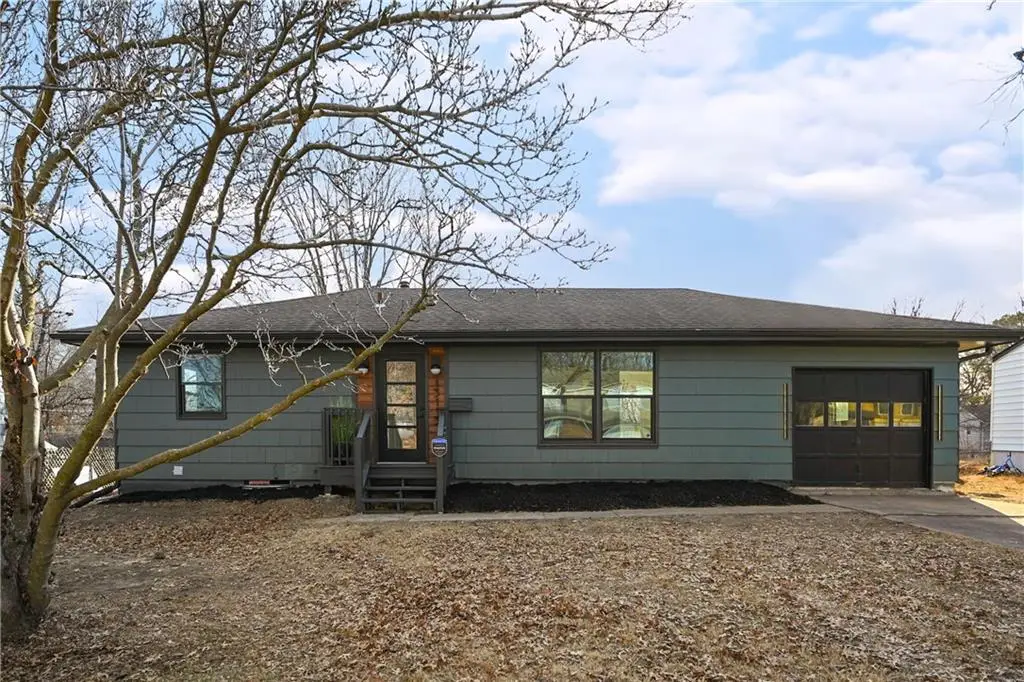 13113 Herrick Avenue, Grandview, MO 64030 - Image #1