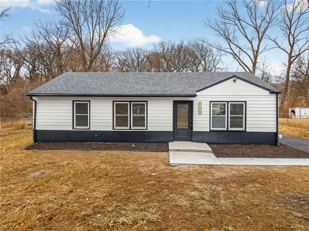 1530 N 61st Terrace, Kansas City, KS 66102 - #1
