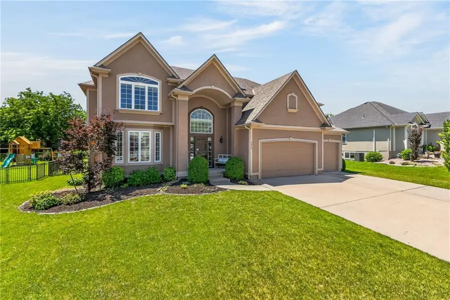 2413 SW Kenwill Drive, Lees Summit, MO 64082 - #2