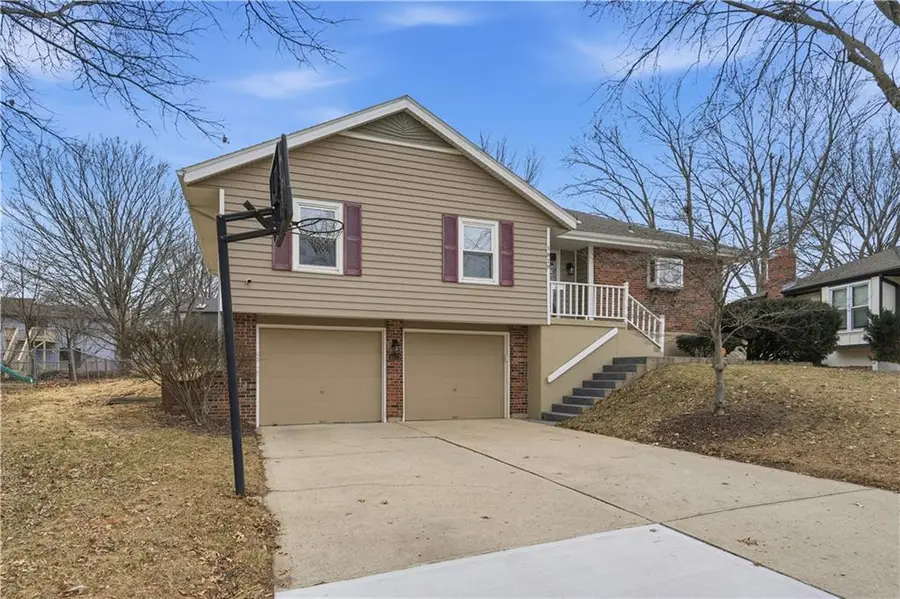 1619 SE Boone Trail, Lees Summit, MO 64063 - Image #3