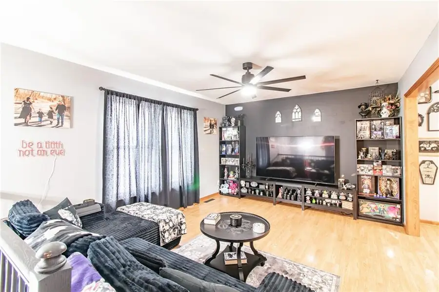 1208 Cambridge Drive, Warrensburg, MO 64093 - #2