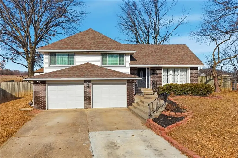 1300 Robin Circle, Kearney, MO 64060 - #2