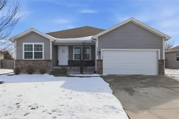 31927 W 172nd Street, Gardner, KS 66030