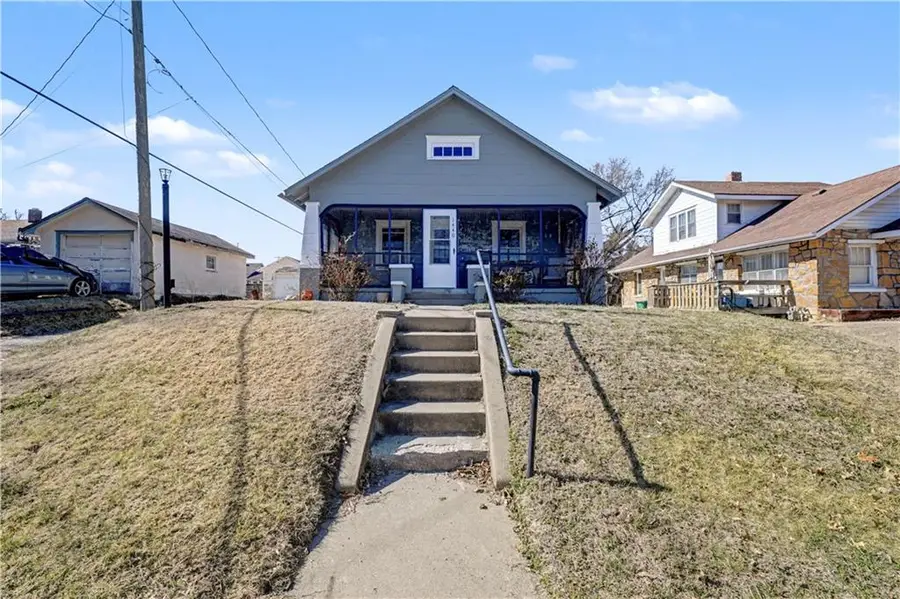 1440 S 41st Street, Kansas City, KS 66106 - #3