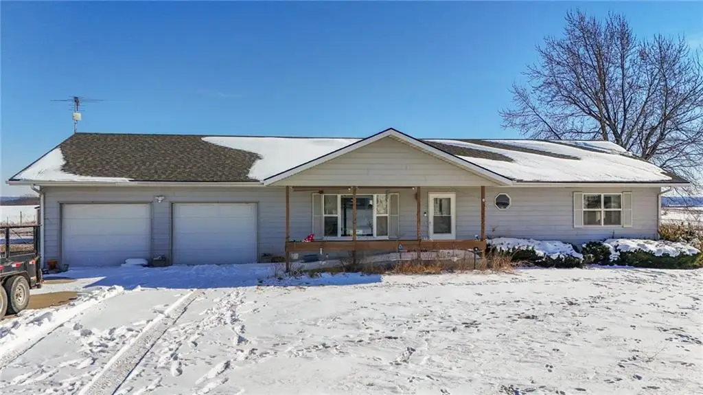 1298 E 250th Road, Berryton, KS 66409 - #1