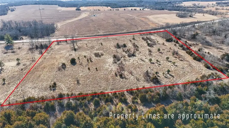 280 N 2100 Road, Lecompton, KS 66050 - Image #2