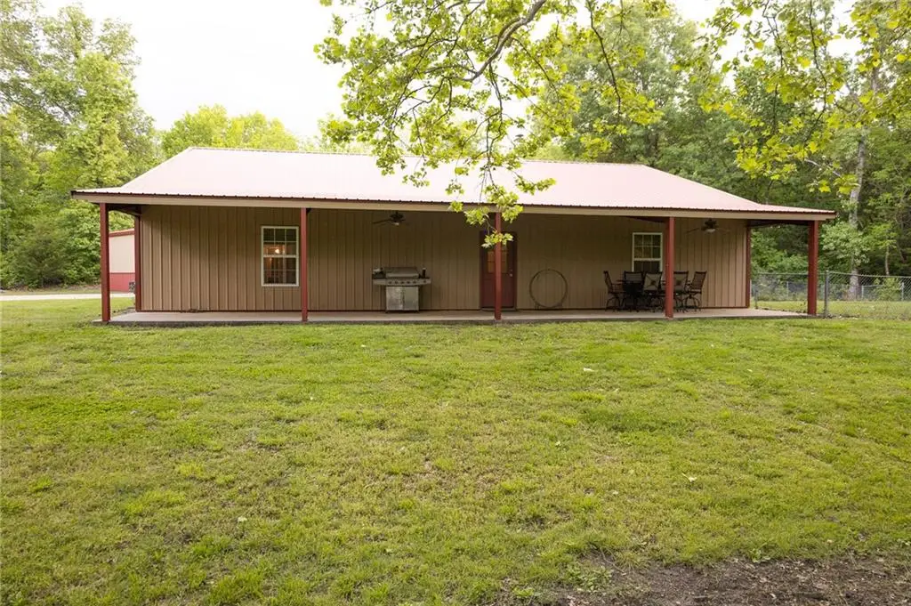 3014 W 4th Street, Pittsburg, KS 66762 - #1