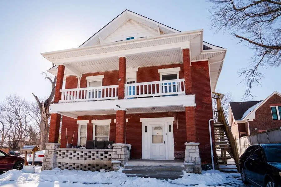 2224 Crawford Avenue, Parsons, KS 67357 - #2