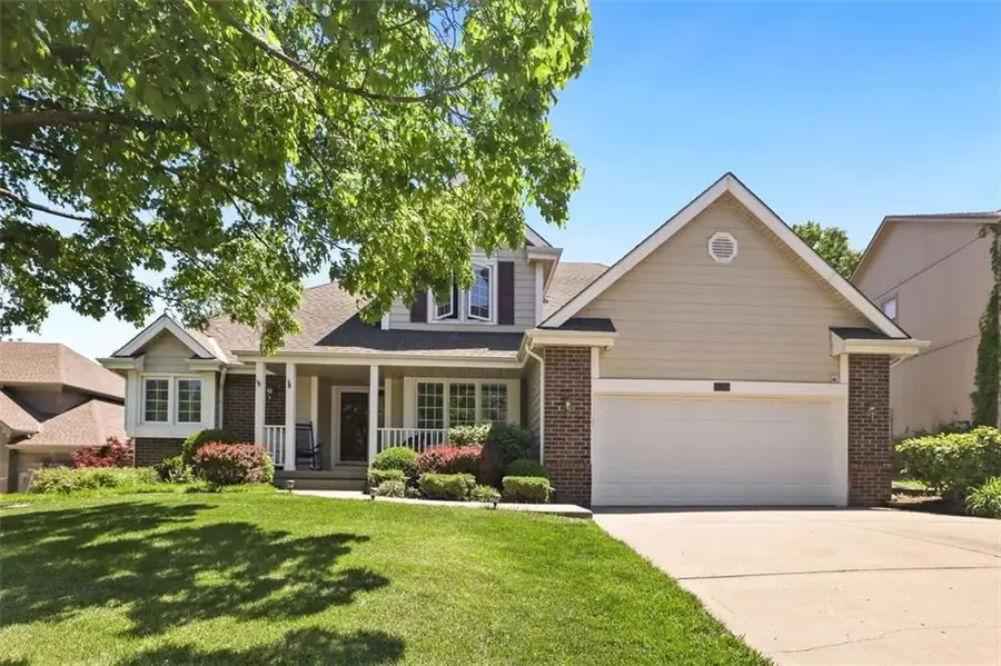 7245 N Myrtle Avenue, Gladstone, MO 64119 - #3