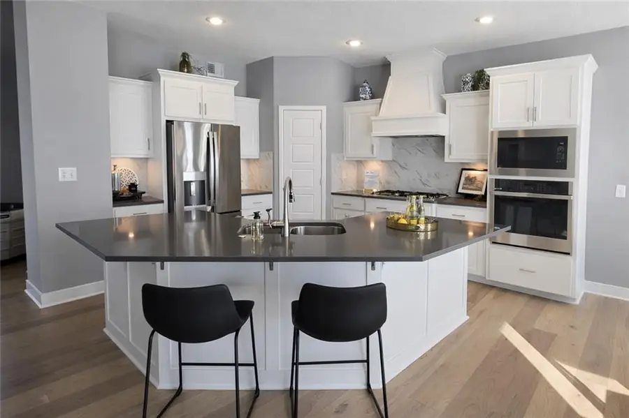 10224 Winchester Avenue, Kansas City, MO 64155 - Image #3