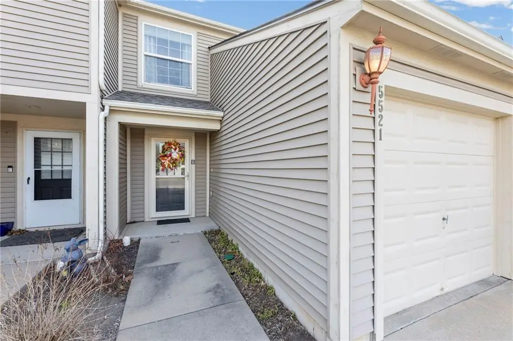 5521 N Fairmount Avenue, Kansas City, MO 64118 - #1