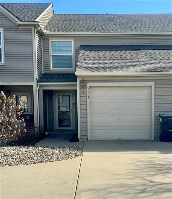 5521 N Fairmount Avenue, Kansas City, MO 64118