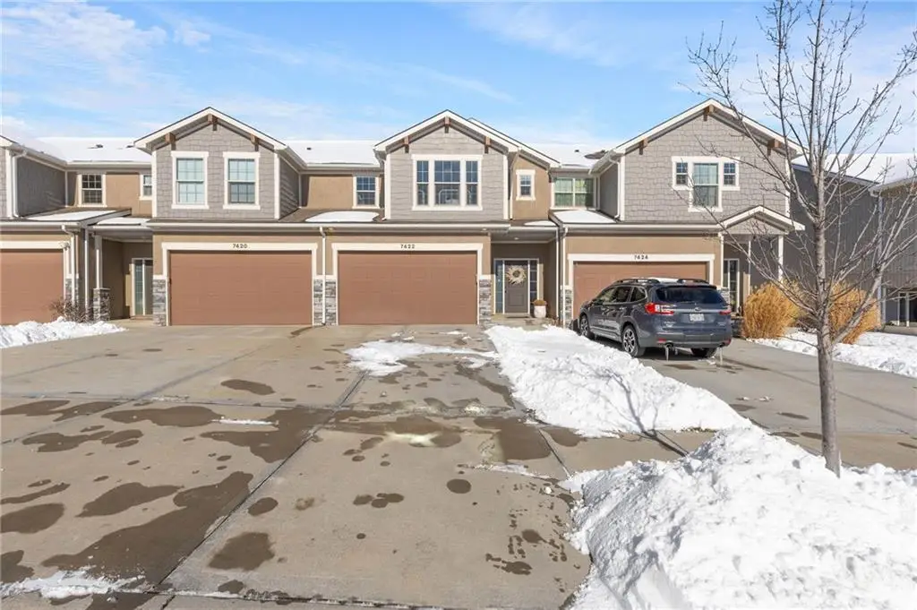 7422 Grand Slam Street, Parkville, MO 64152 - Image #1