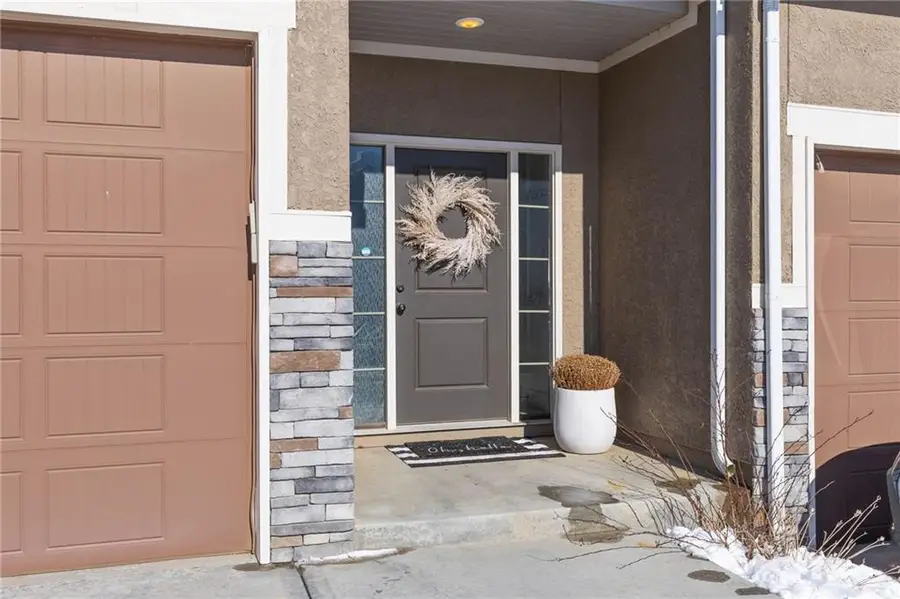 7422 Grand Slam Street, Parkville, MO 64152 - Image #3