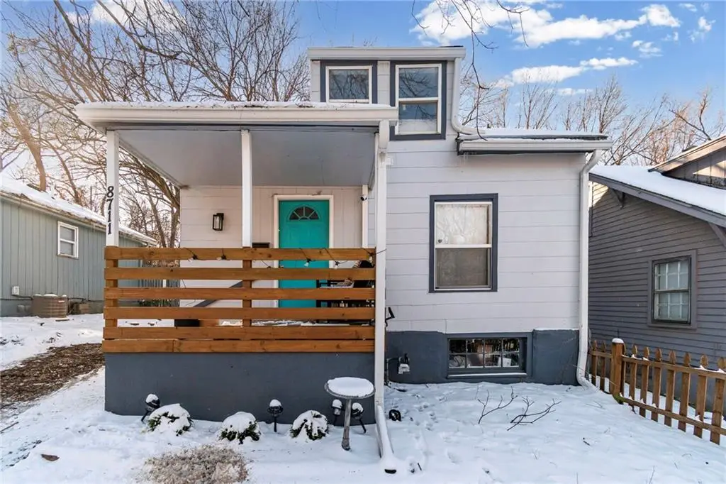 8711 E Smart Avenue, Independence, MO 64053 - #1