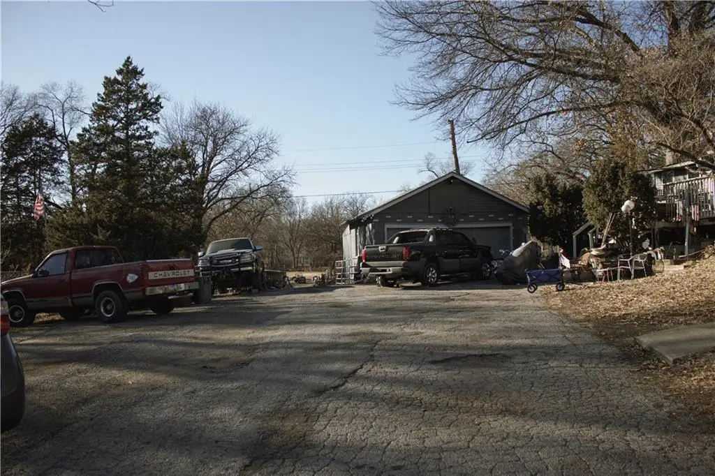 710 S 72nd Street, Kansas City, KS 66111 - Image #1