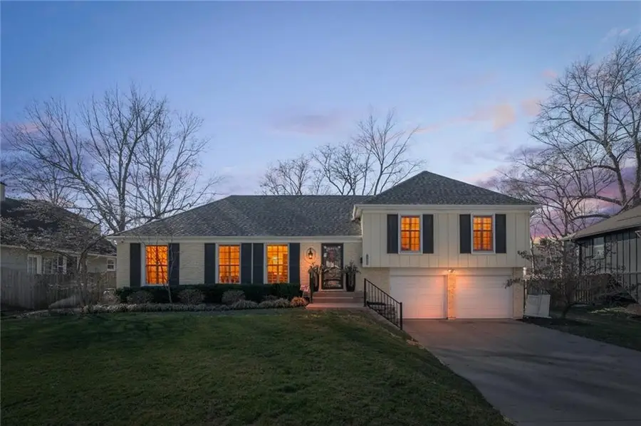 7208 High Drive, Prairie Village, KS 66208 - #2