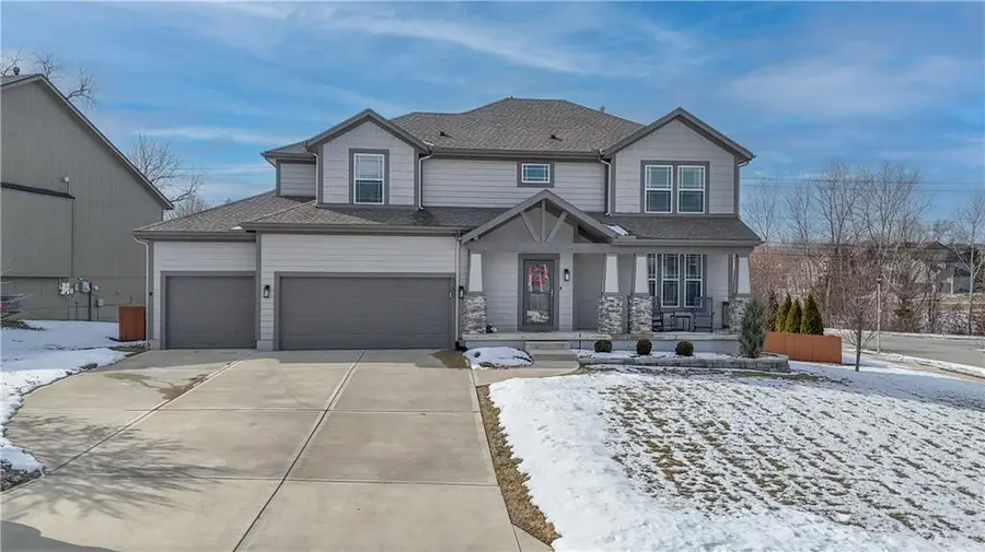 5200 Meadowsweet Lane, Shawnee, KS 66226 - Image #2