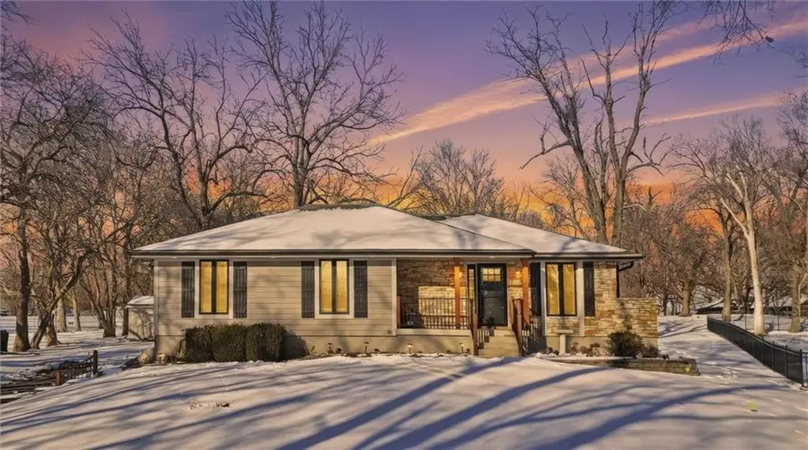 305 12th Avenue, Greenwood, MO 64034 - Image #2