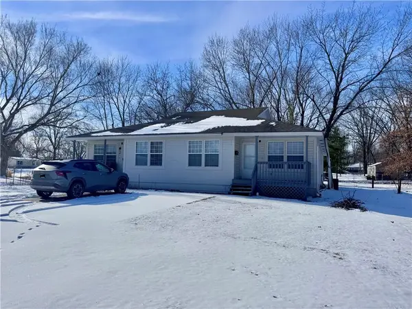 206 N Elm Street, Holden, MO 64040