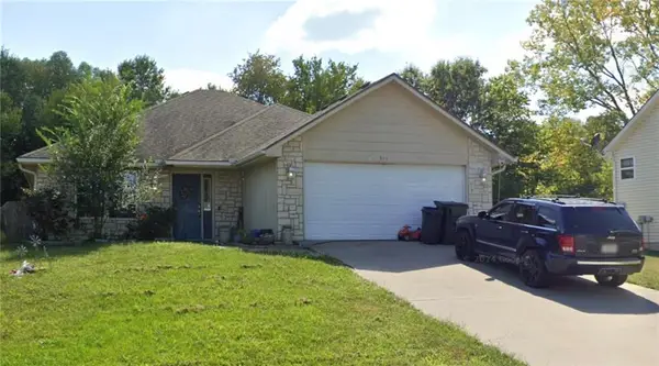 Address Withheld By Seller, Warrensburg, MO 64093