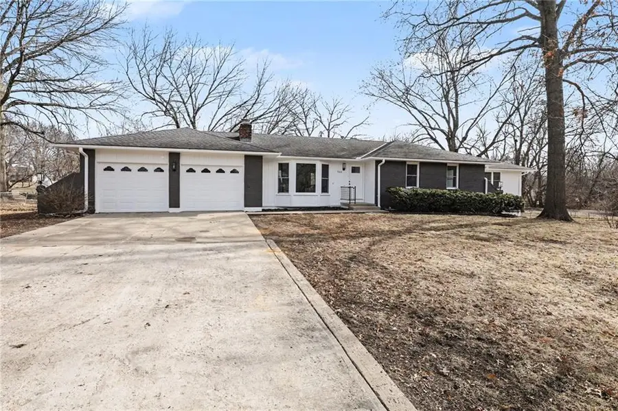 960 Glengera Street, Peculiar, MO 64078 - #2