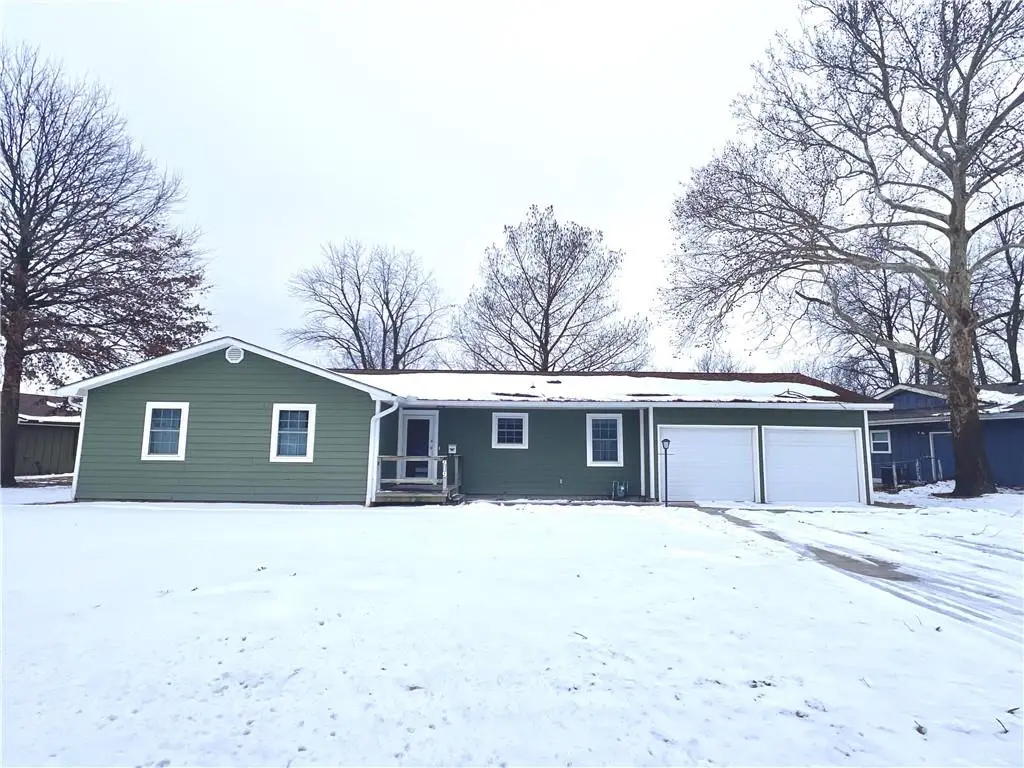 919 Circle Drive, Independence, KS 67301 - #1