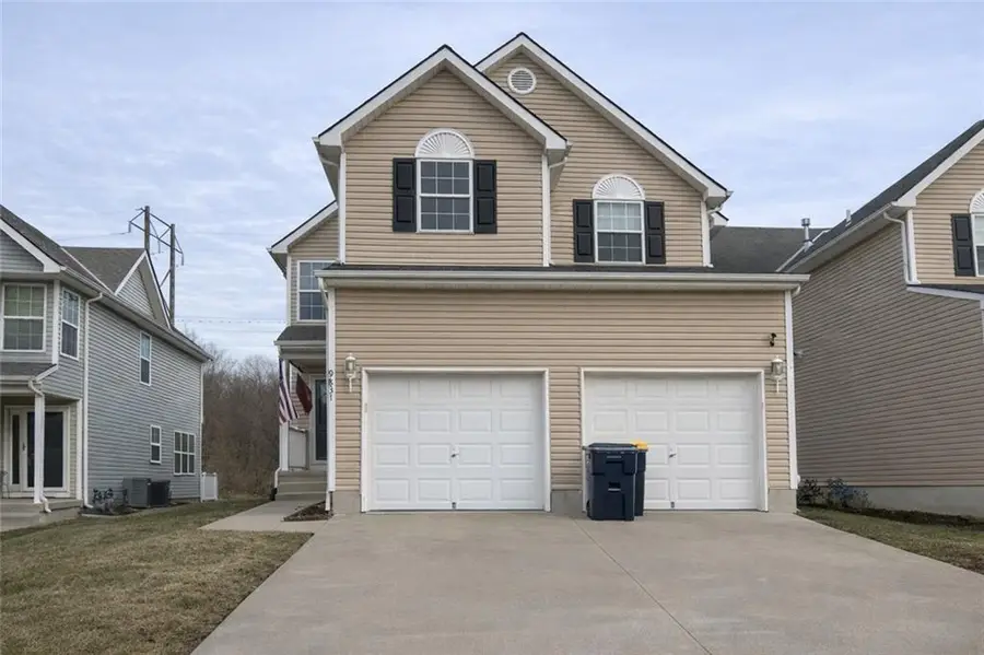 9831 N Lewis Avenue, Kansas City, MO 64157 - Image #2