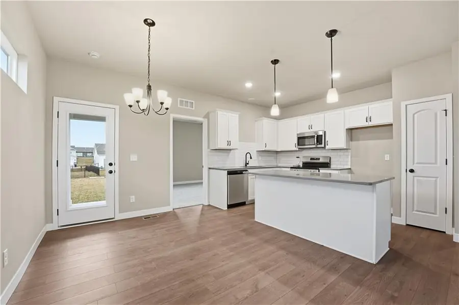 12428 S Aspen Lane, Lees Summit, MO 64086 - #3