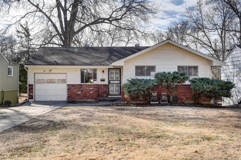 503 E 89th Street, Kansas City, MO 64131 - #1