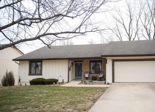 19001 Sunrise Drive, Belton, MO 64012 - #2