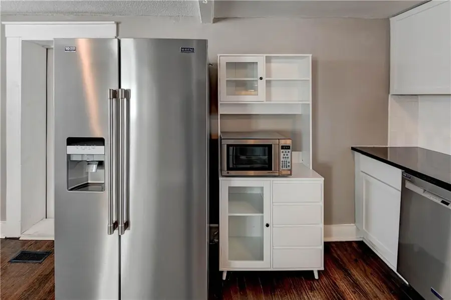 4859 NW Waukomis Drive, Northmoor, MO 64151 - Image #3