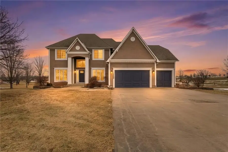 21201 S Jefferson Parkway, Pleasant Hill, MO 64080 - #2