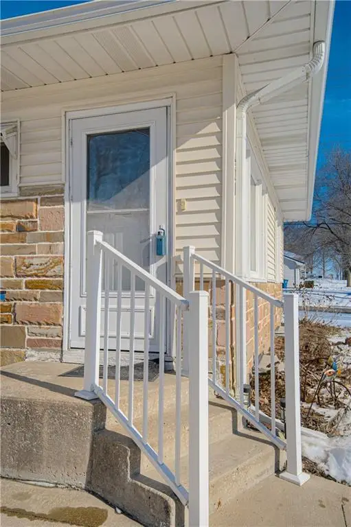 421 E Main Street, Odessa, MO 64076 - #2