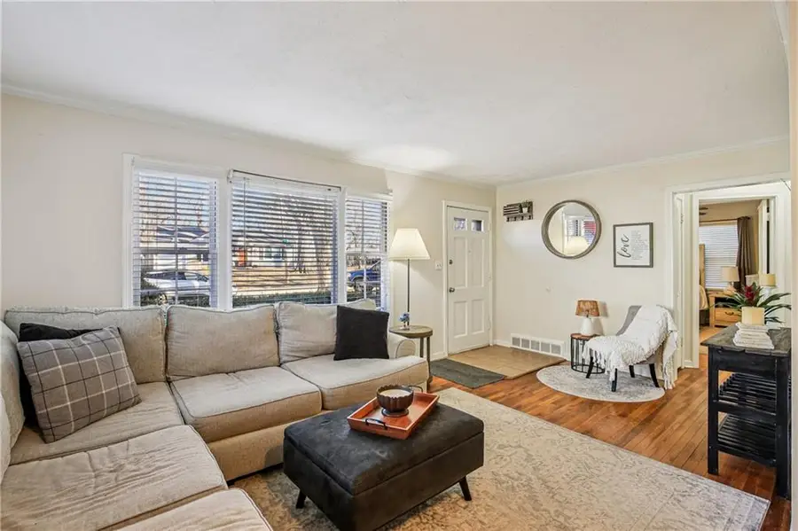 601 W 84th Terrace, Kansas City, MO 64114 - Image #3