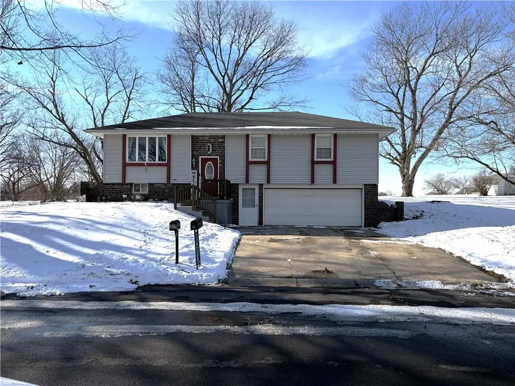 316 Gregory Drive, Gower, MO 64454 - #1