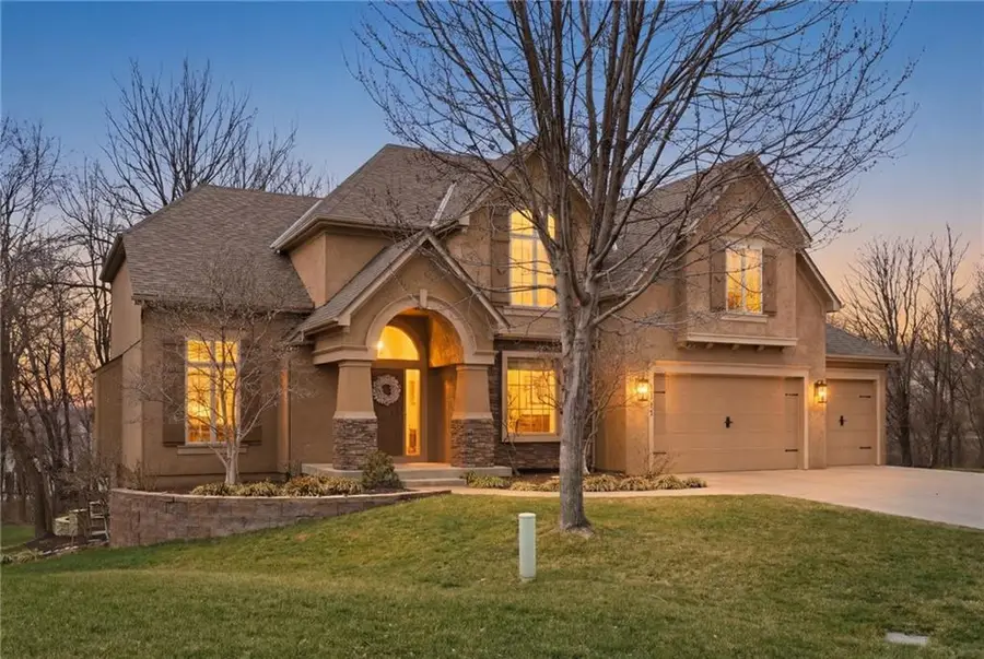 14255 NW 68th Street, Parkville, MO 64152 - #2