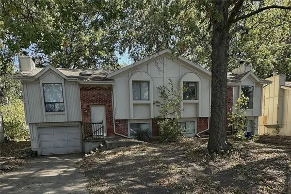 8537-8539 Goddard Street, Overland Park, KS 66214