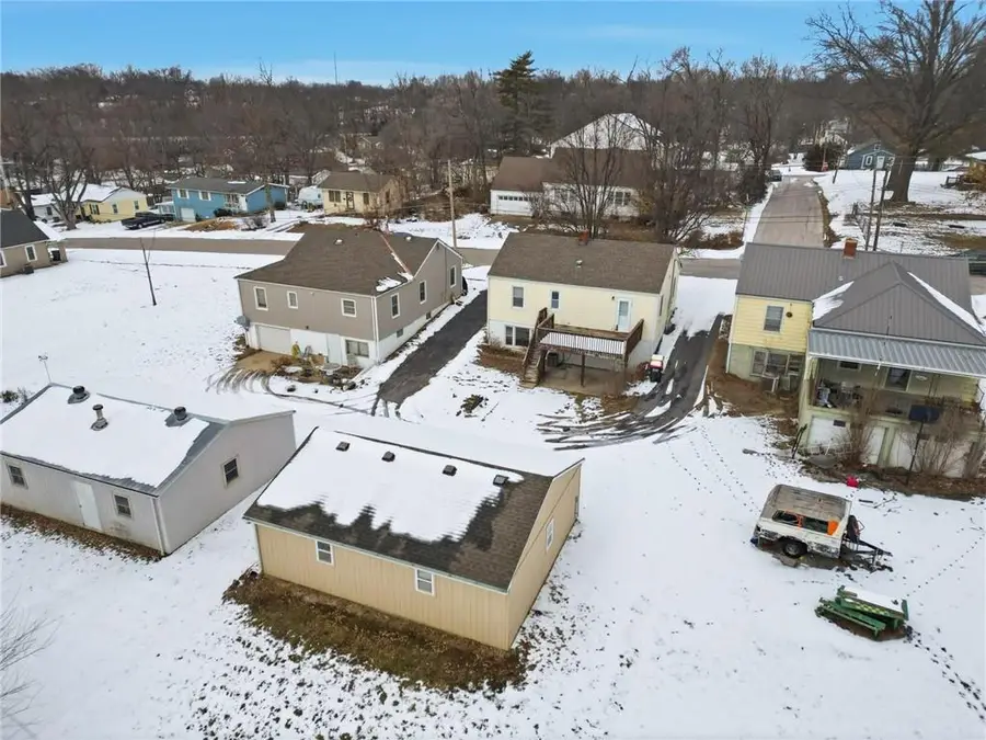 899 Williams Street, Excelsior Springs, MO 64024 - #3