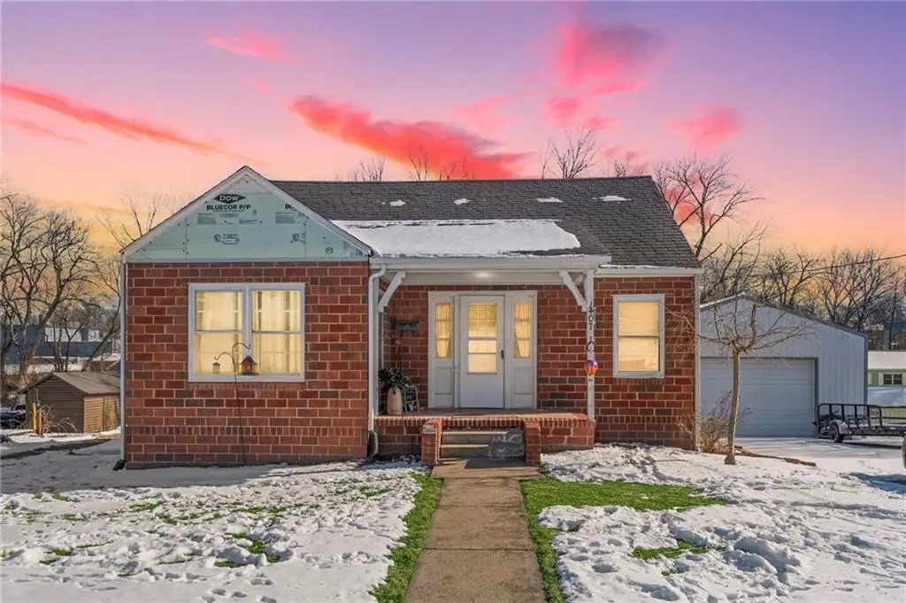 1407 Walnut Street, Chillicothe, MO 64601 - #1