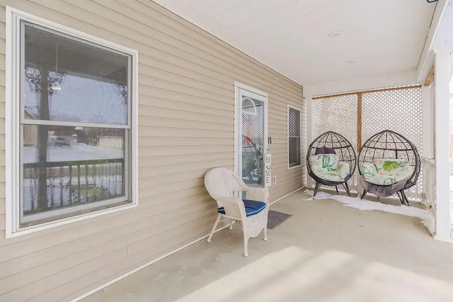 604 N Independence Street, Harrisonville, MO 64701 - Image #3