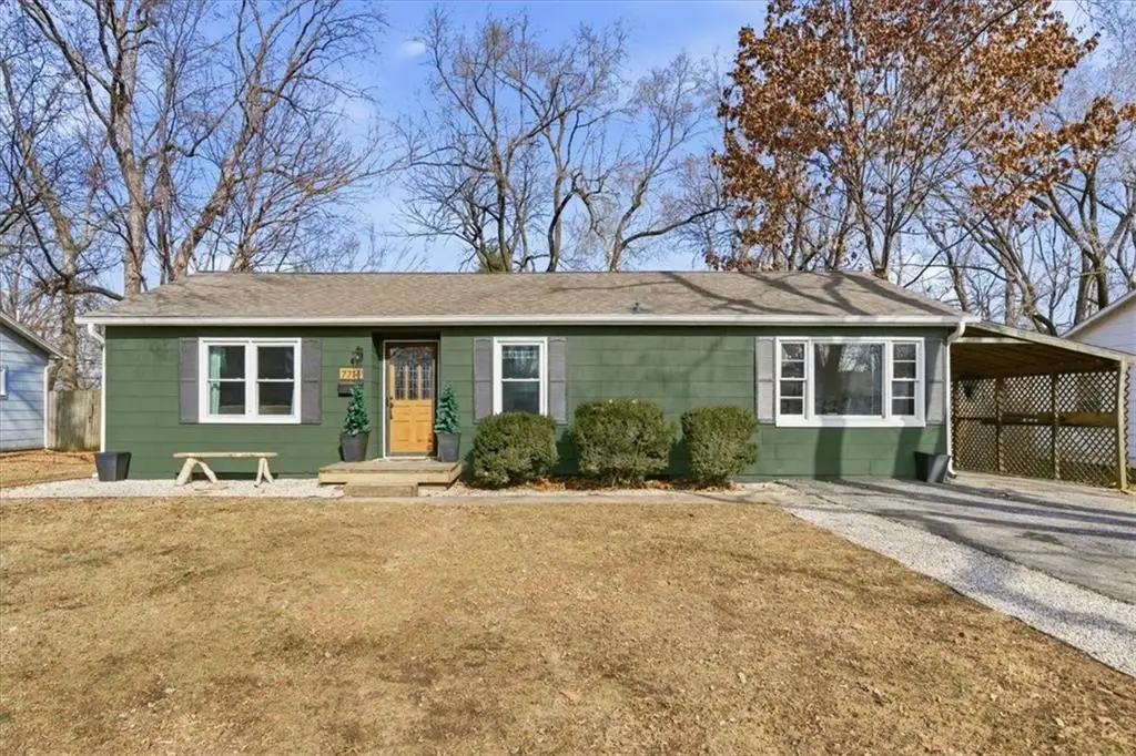7714 W 66th Terrace, Mission, KS 66202 - #1