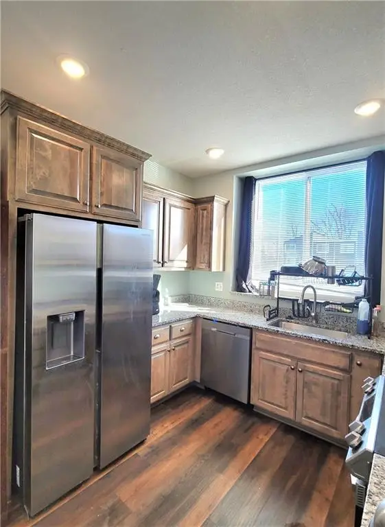 212 N Mc Gee Street, Tonganoxie, KS 66086 - #2