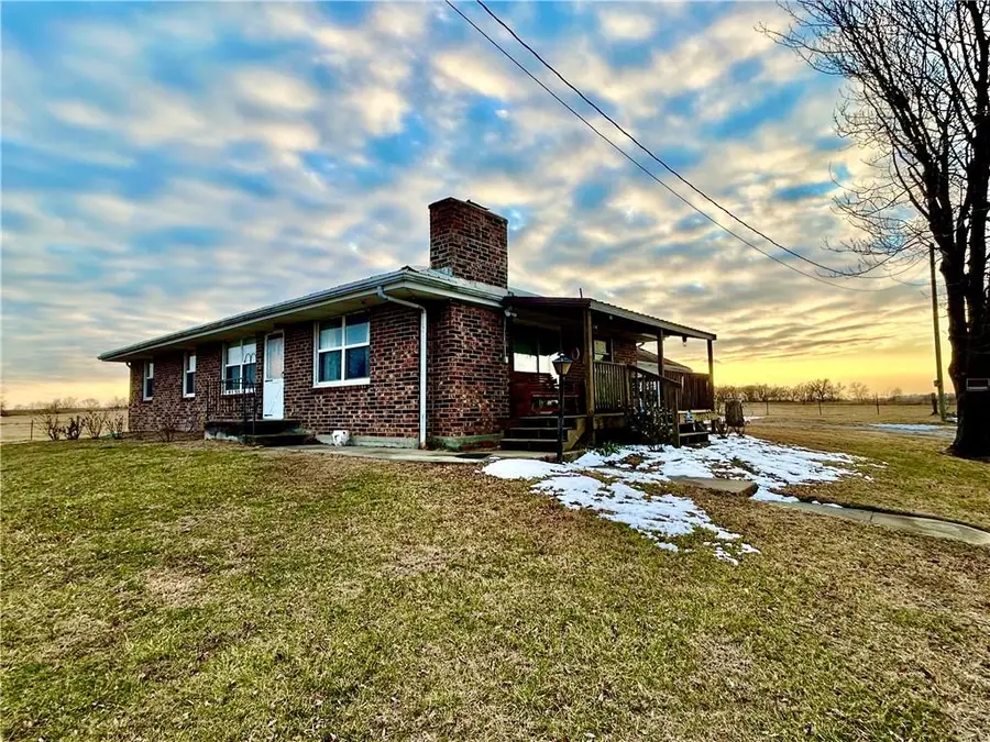 3284 S M Highway, Schell City, MO 64783 - #2