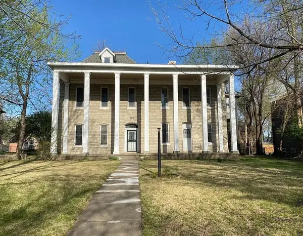 419 Maple Boulevard, Kansas City, MO 64124