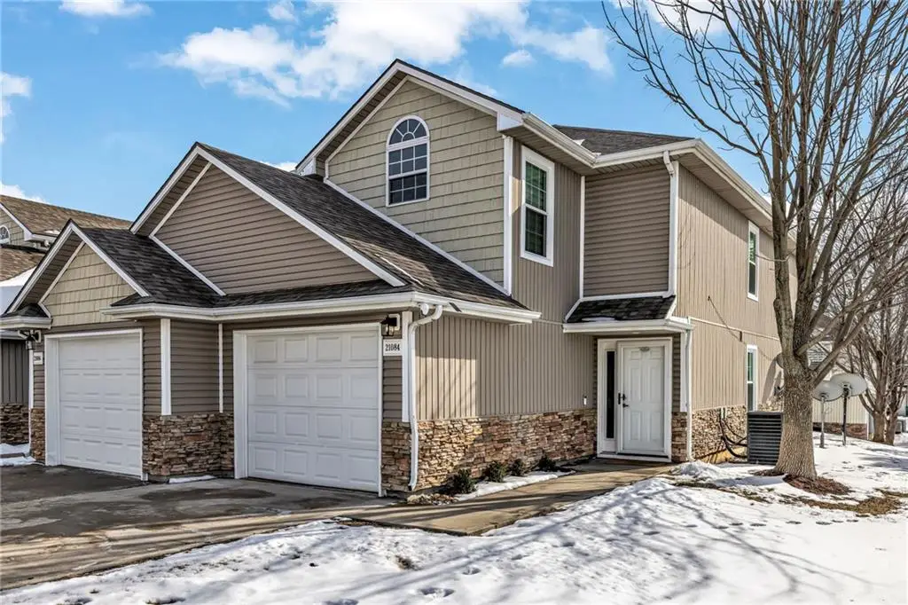 21084 Millridge Street, Spring Hill, KS 66083 - #1