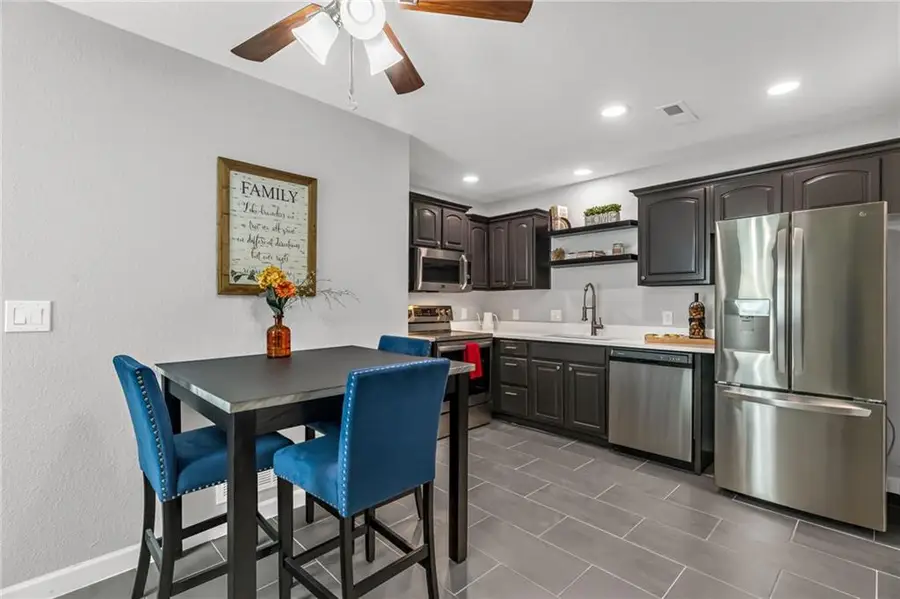 21084 Millridge Street, Spring Hill, KS 66083 - #3