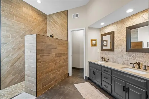 12851 S Widmer Street, Olathe, KS 66062